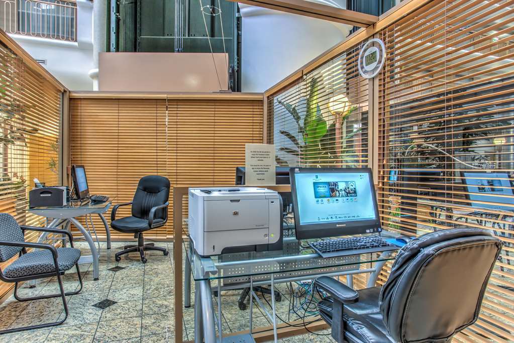Embassy Suites By Hilton Convention Center Las Vegas Facilities photo